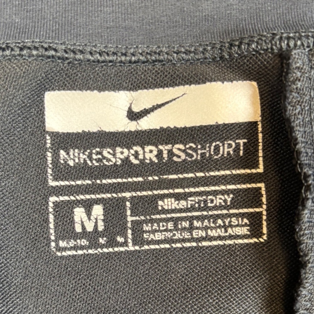 Nike Fit Dry Women Black Athletic Shorts Size M 249634-010 - Picture 6 of 7